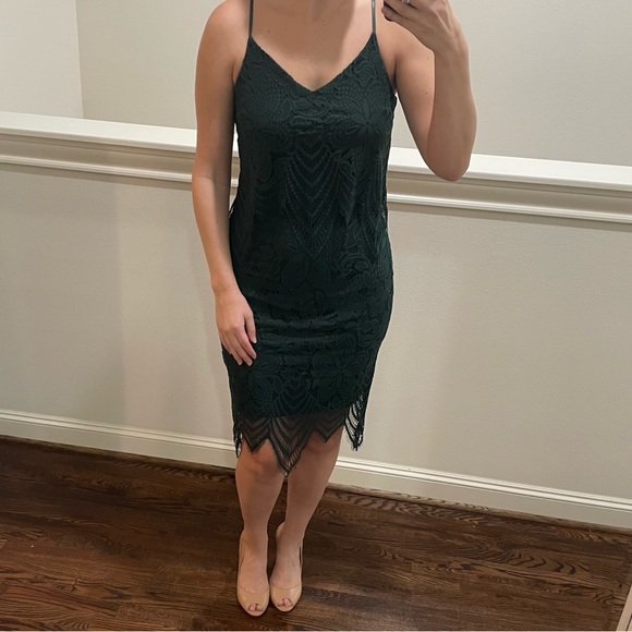 Women’s Strappy Lace Midi Dress, Hunter Green, Medium - Picture 9 of 10